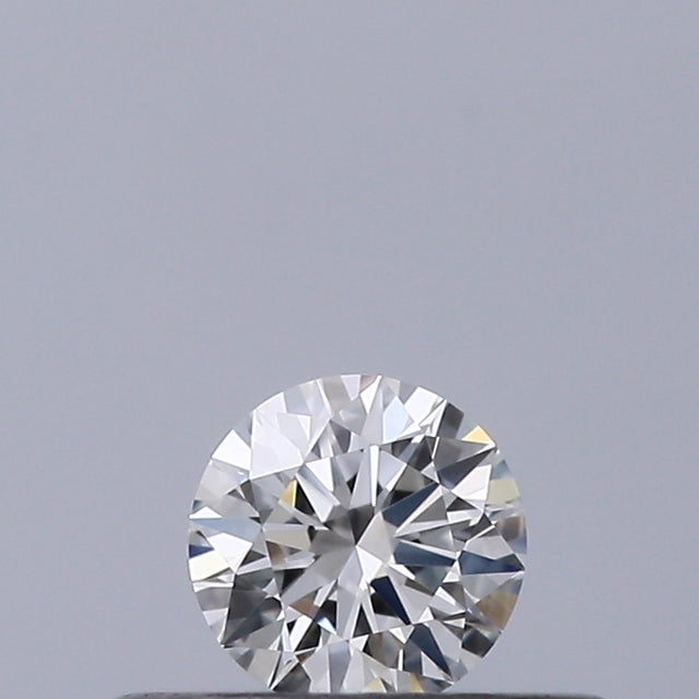 0.18 carat Round diamond E VVS2 Excellent