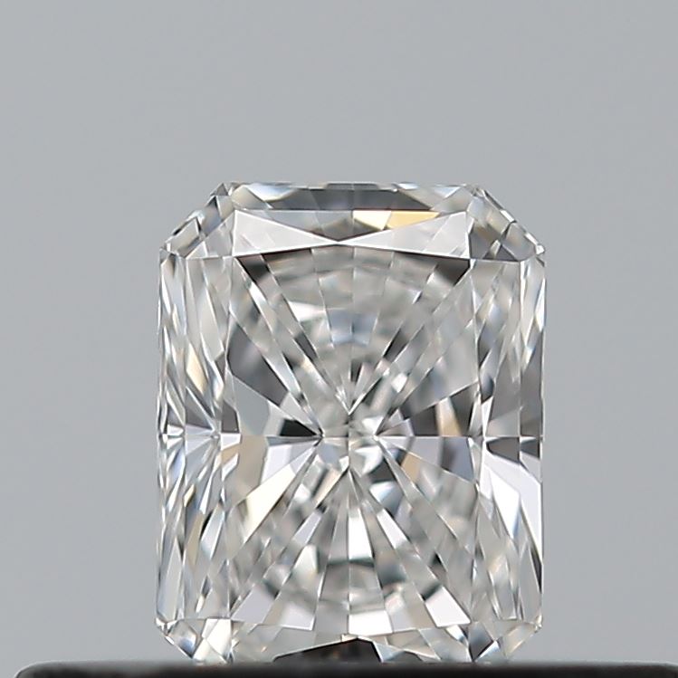 0.30 carat Radiant diamond F  VVS1