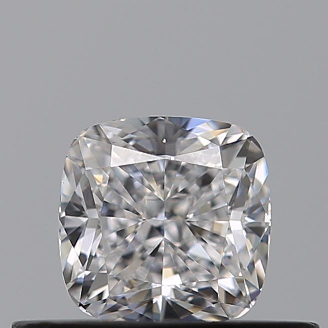 0.41 carat Cushion diamond D  VVS1