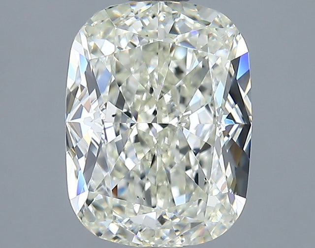 3.01 carat Cushion diamond J VS2 