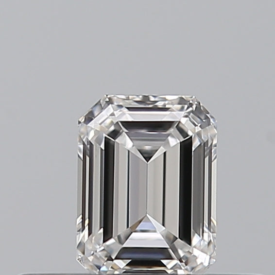 0.32 carat Emerald diamond E VS1 