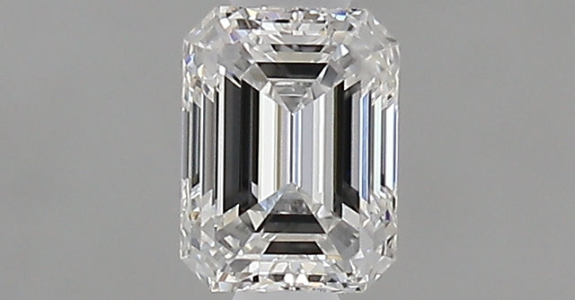 0.38 carat Emerald diamond E  VVS2 