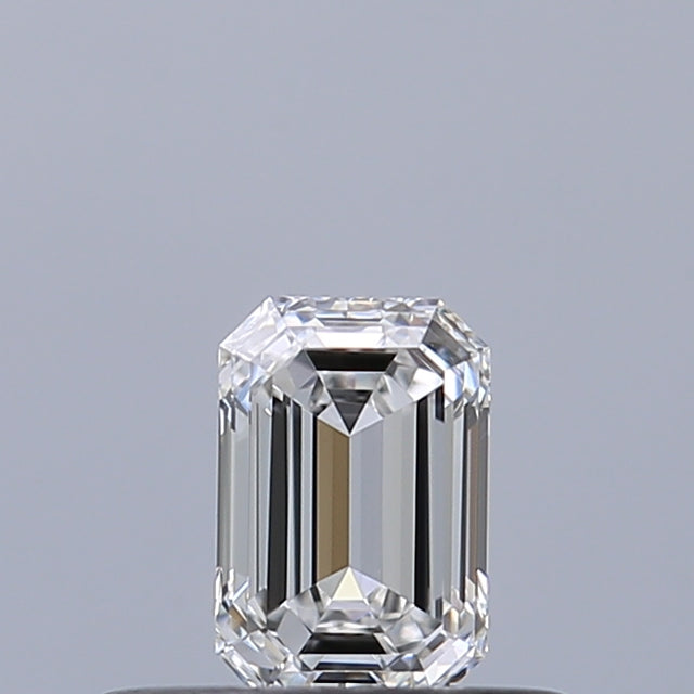 0.30 carat Emerald diamond E VS1 