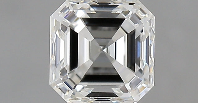 0.90 carat Emerald diamond G VVS1 