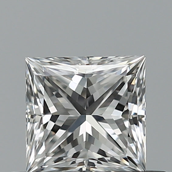 0.53 carat Princess diamond E VVS2 