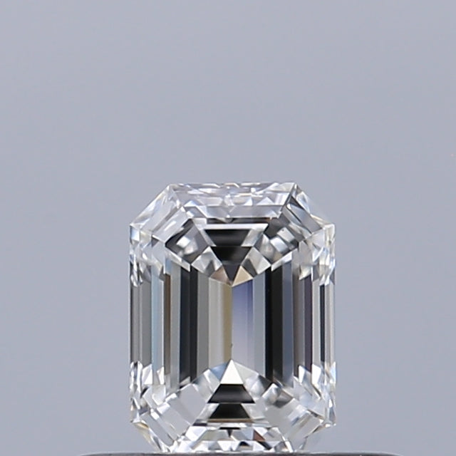 0.30 carat Emerald diamond E VVS2 