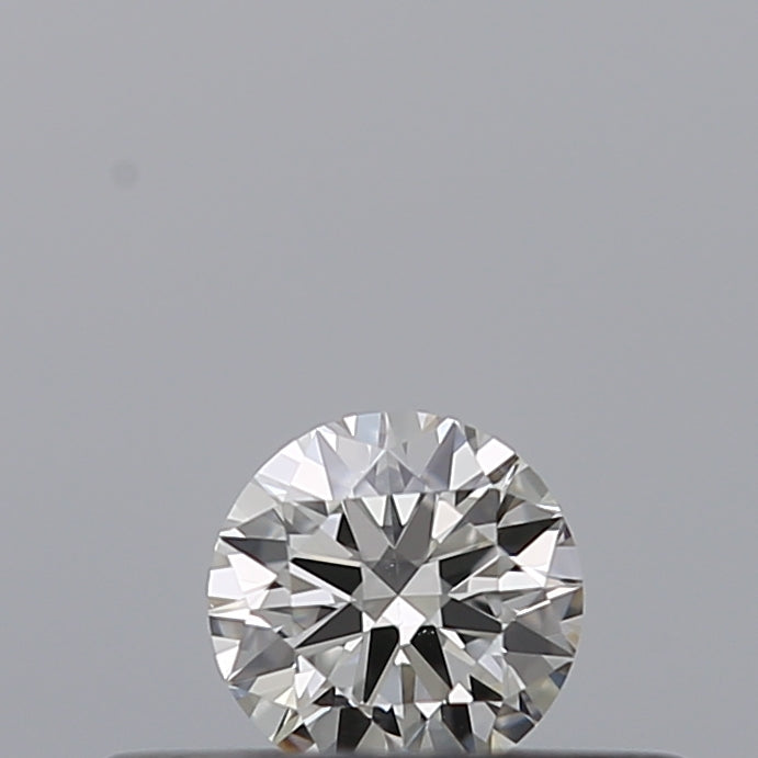 0.18 carat Round diamond F  VVS2 Very good