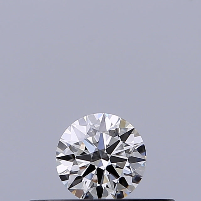 0.18 carat Round diamond E VVS2 Excellent
