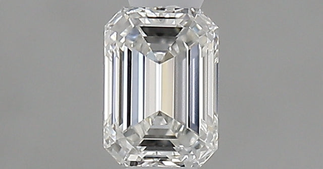 0.30 carat Emerald diamond F VS1 