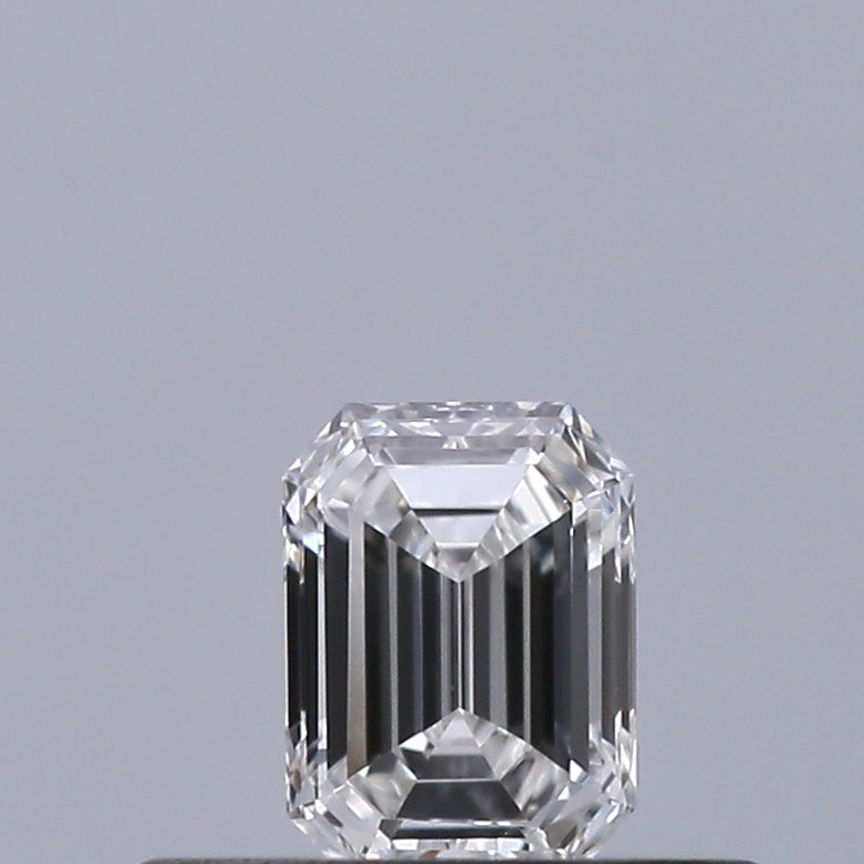 0.24 carat Emerald diamond E VVS1 