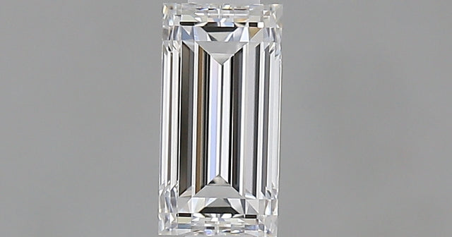 0.52 carat Baguette diamond E VVS1 