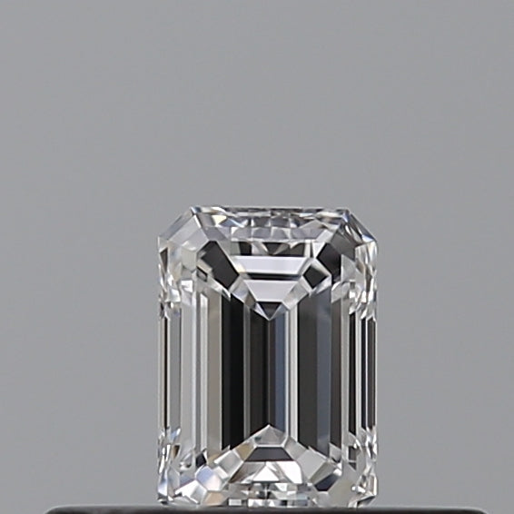 0.23 carat Emerald diamond D  VS2