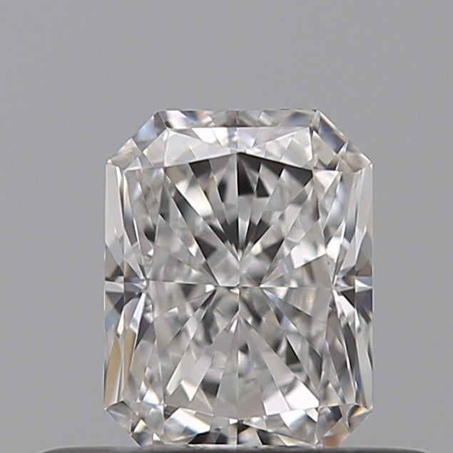 0.40 carat Radiant diamond E  VVS1