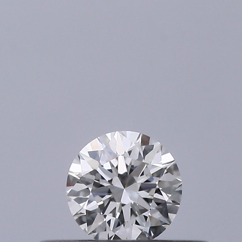 0.18 carat Round diamond F VVS2 Excellent