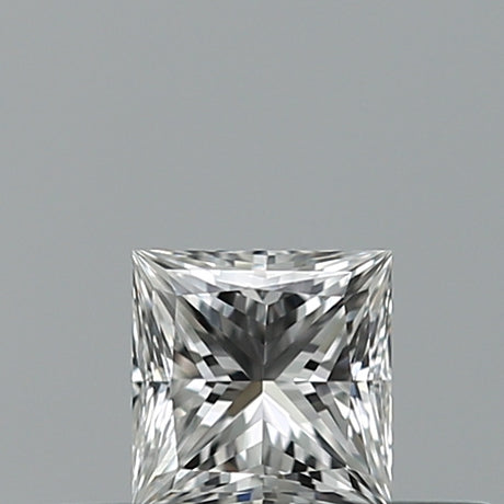0.23 carat Princess diamond E VVS2 