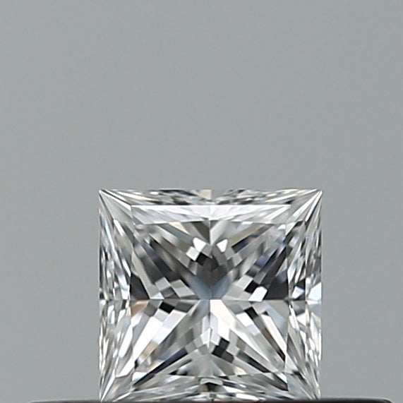 0.24 carat Princess diamond D VVS2 
