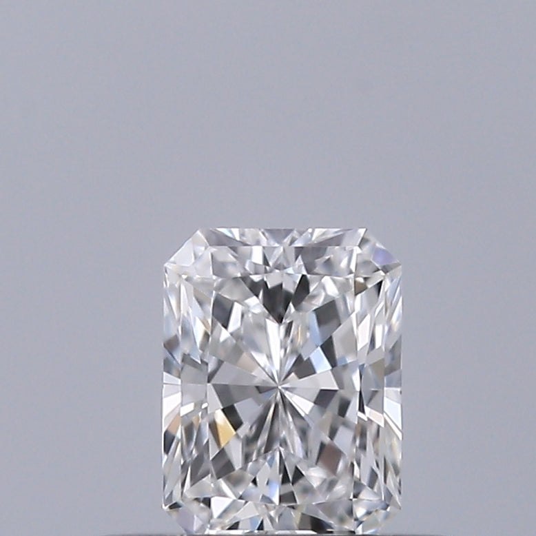 0.30 carat Radiant diamond D VVS1 