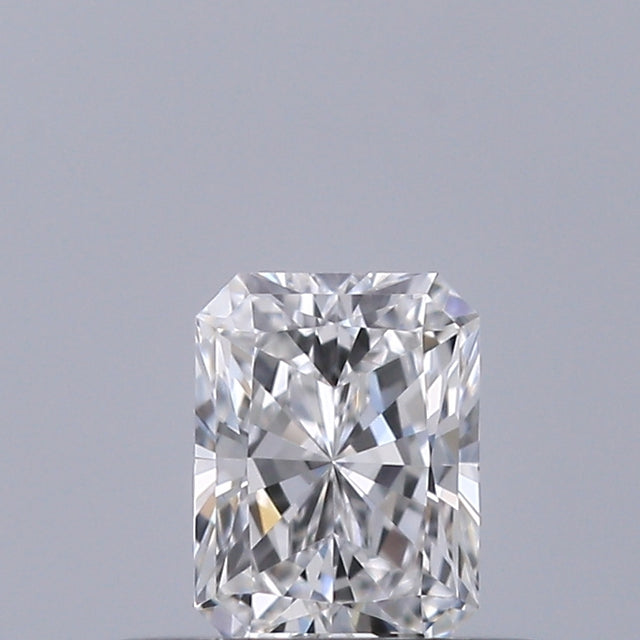 0.30 carat Radiant diamond D VVS1 