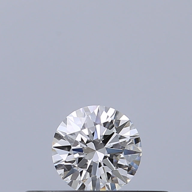 0.18 carat Round diamond E VVS2 Excellent