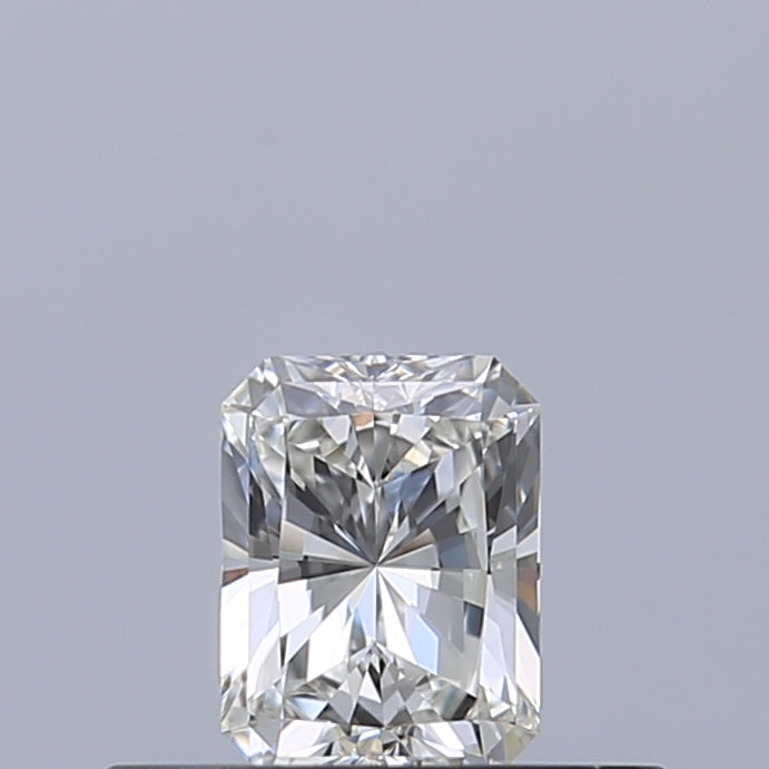 0.26 carat Radiant diamond G IF 