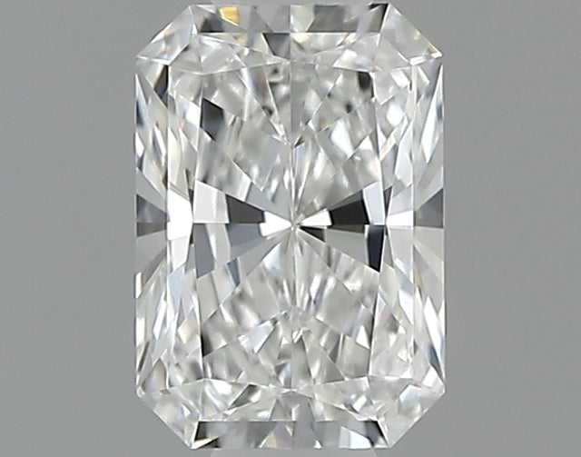 0.50 carat Radiant diamond E VVS2 