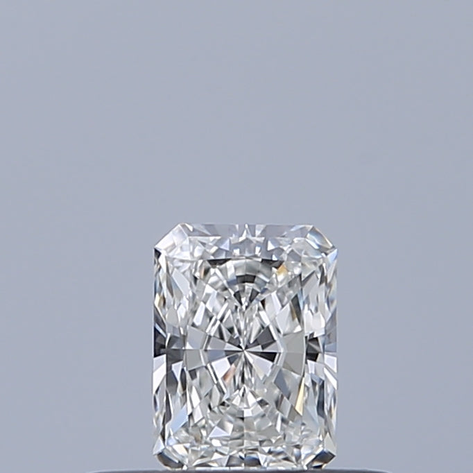 0.24 carat Radiant diamond G VVS1 