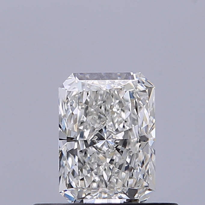 0.44 carat Radiant diamond G VVS2 