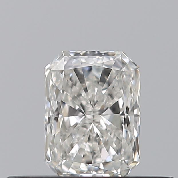 0.26 carat Radiant diamond F VVS1 