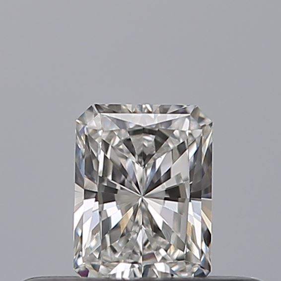 0.24 carat Radiant diamond E VVS1 