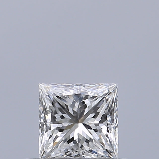 0.34 carat Princess diamond E VS1 