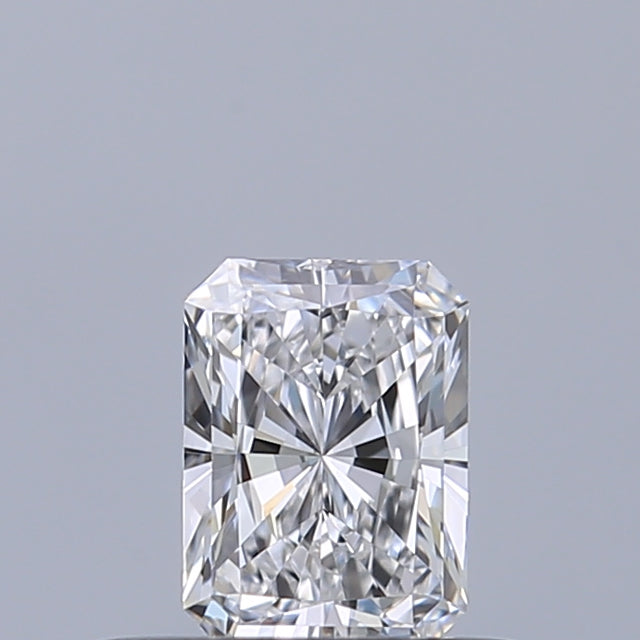 0.33 carat Radiant diamond D VVS1 