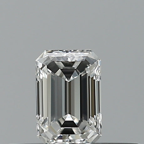 0.23 carat Emerald diamond E IF 