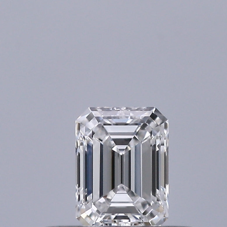 0.24 carat Emerald diamond D VVS2 