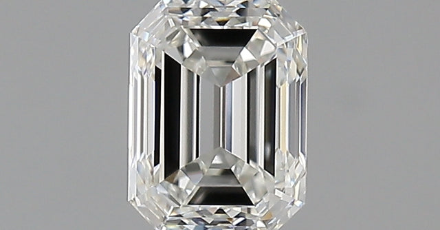 1.00 carat Emerald diamond H VVS2 
