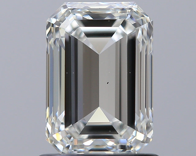 1.14 carat Emerald diamond H VS2 
