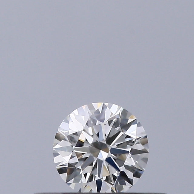 0.20 carat Round diamond E VVS1 Excellent