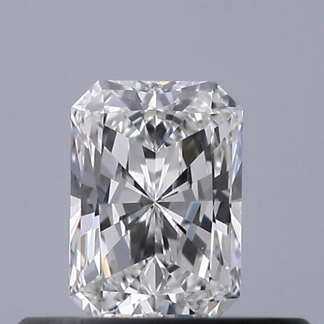 0.31 carat Radiant diamond F VVS2 