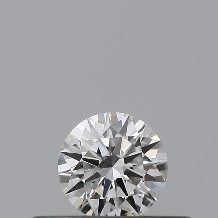 0.19 carat Round diamond D  VVS2 Excellent