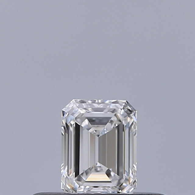 0.24 carat Emerald diamond E IF 