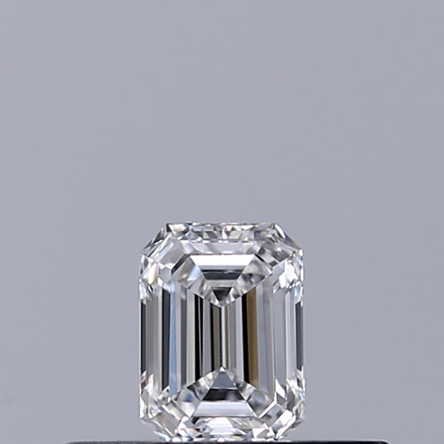 0.23 carat Emerald diamond E IF 