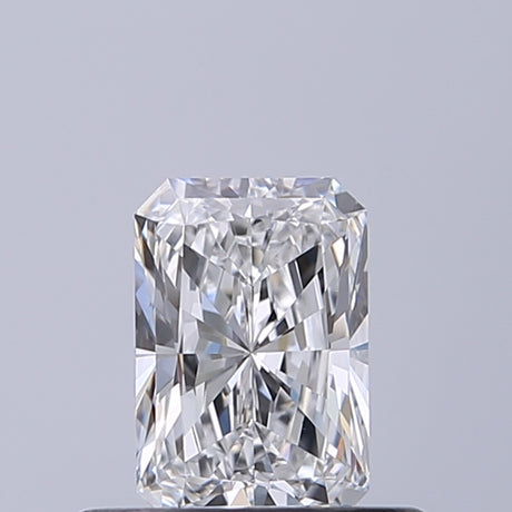 0.43 carat Radiant diamond D VVS2 
