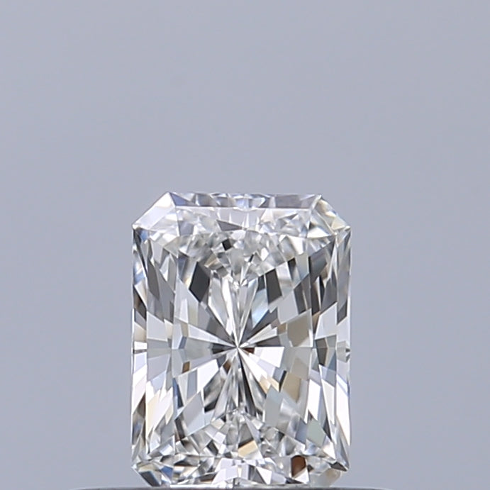 0.32 carat Radiant diamond E VVS1 