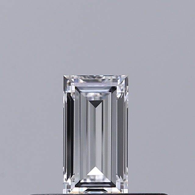 0.28 carat Baguette diamond D IF 