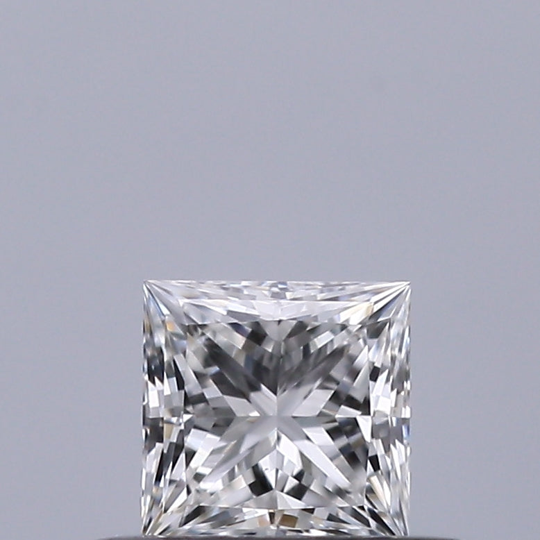 0.30 carat Princess diamond E VVS1 