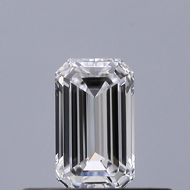 0.30 carat Emerald diamond E VVS2 