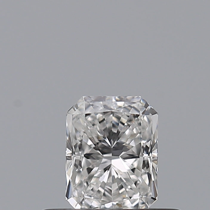 0.31 carat Radiant diamond E  VVS2