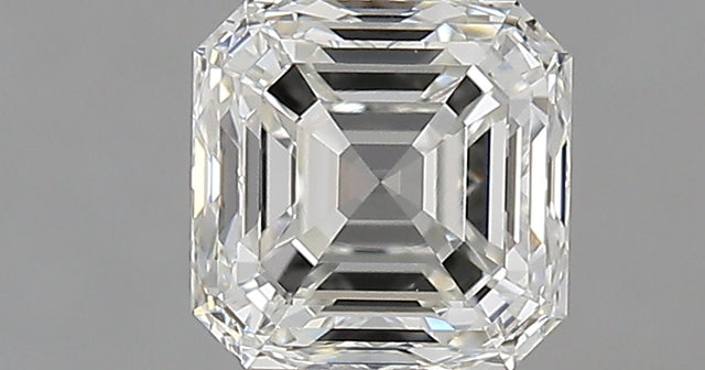 1.00 carat Emerald diamond H VVS2 