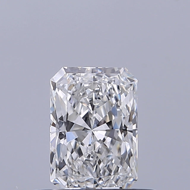 0.40 carat Radiant diamond E IF 