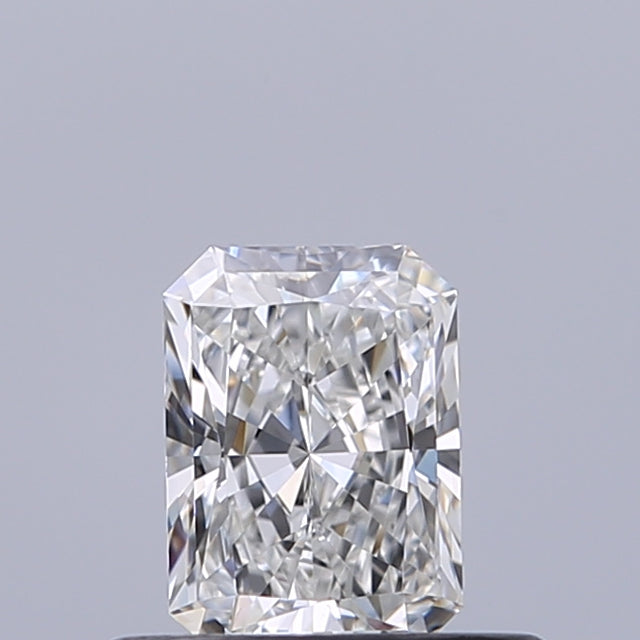 0.40 carat Radiant diamond F IF 