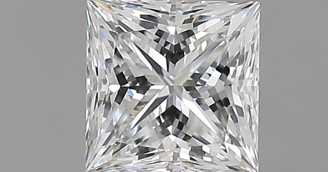 1.01 carat Princess diamond E VVS2 